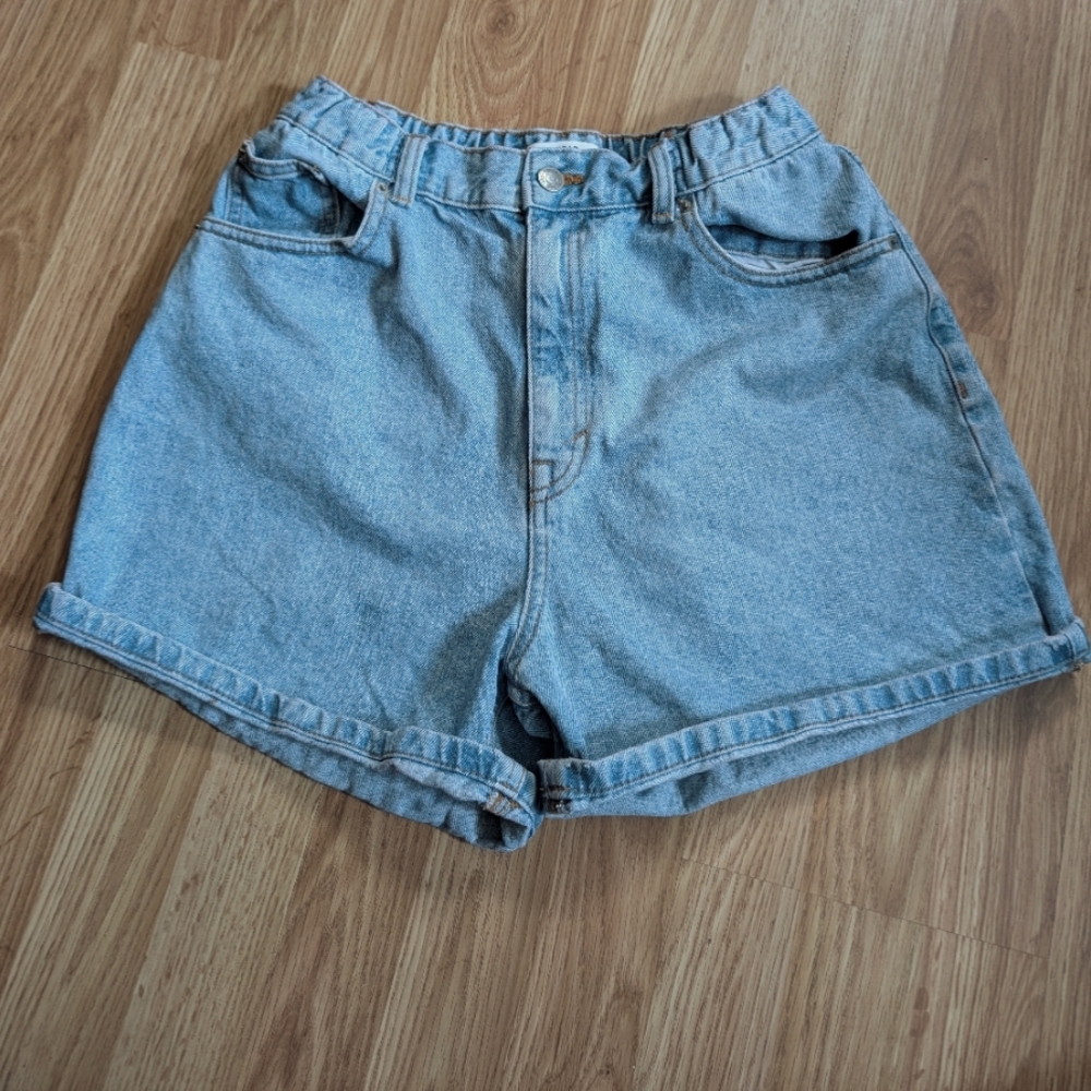 A-Line Jean Shorts, Size 8 high waisted